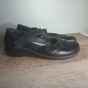 Naot Luga Mary Jane Flats Womens 39 US 8-8.5 Black Comfort Office Academia Twee